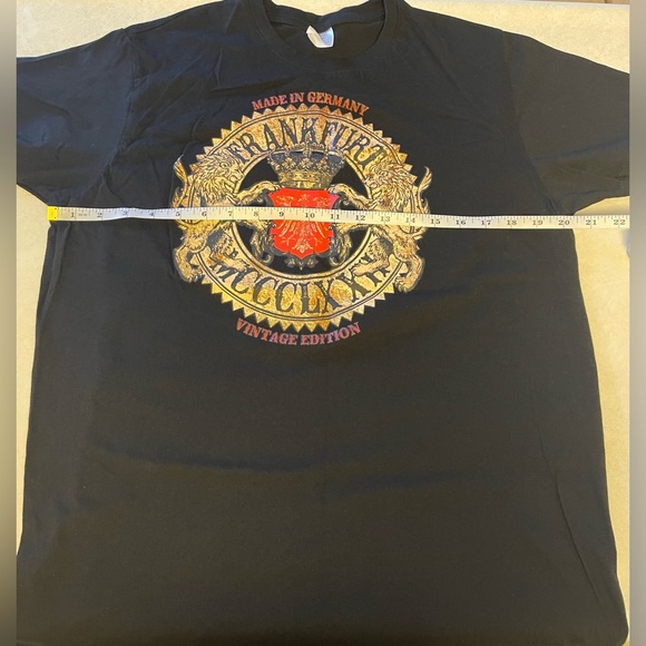 B&C Collection Frankfurt MCCCLXXII Germany Vintage Edition Short sleeves Tee L - Picture 6 of 7